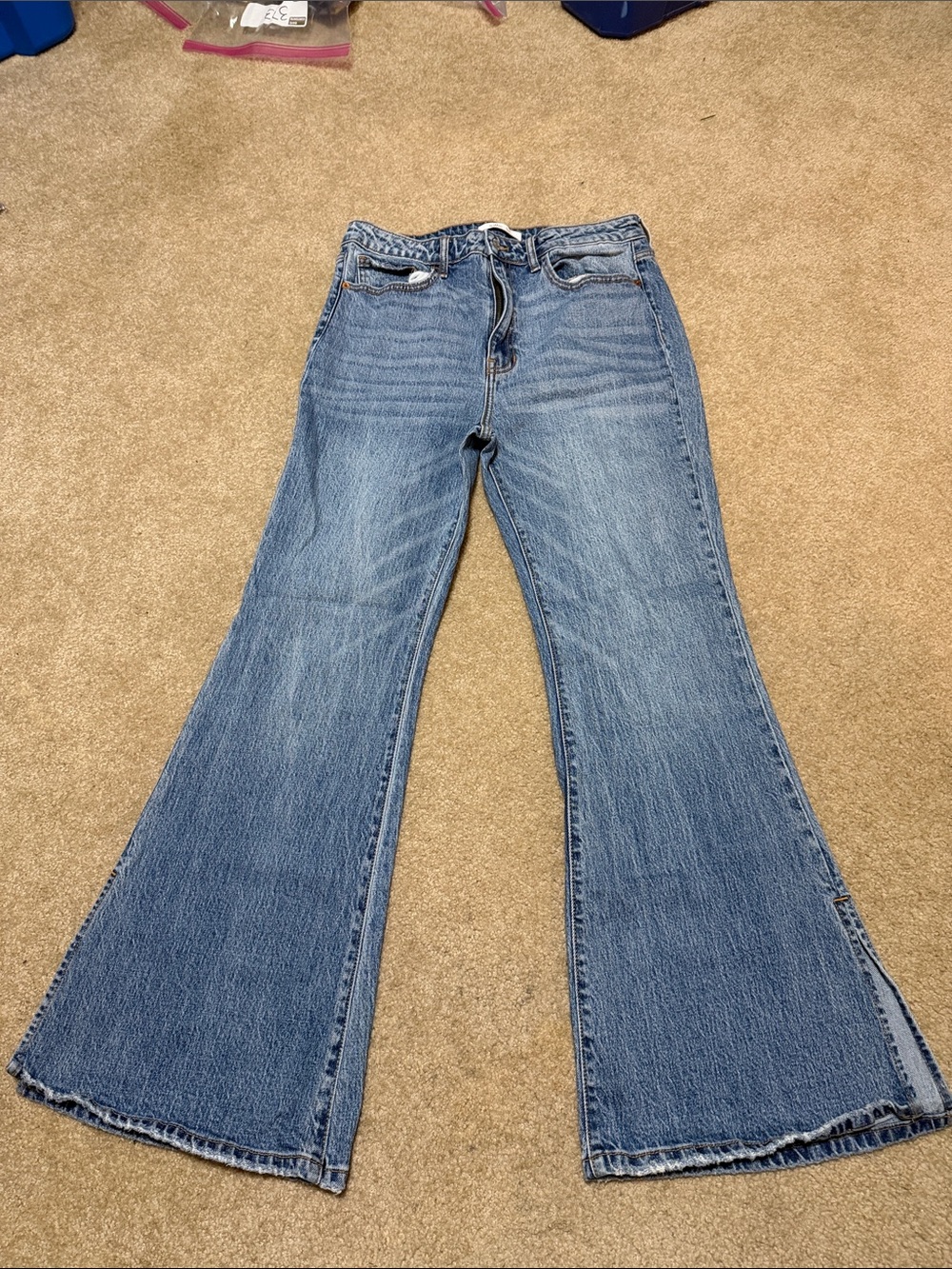 Classic High-Rise Flare Jeans in Medium Blue